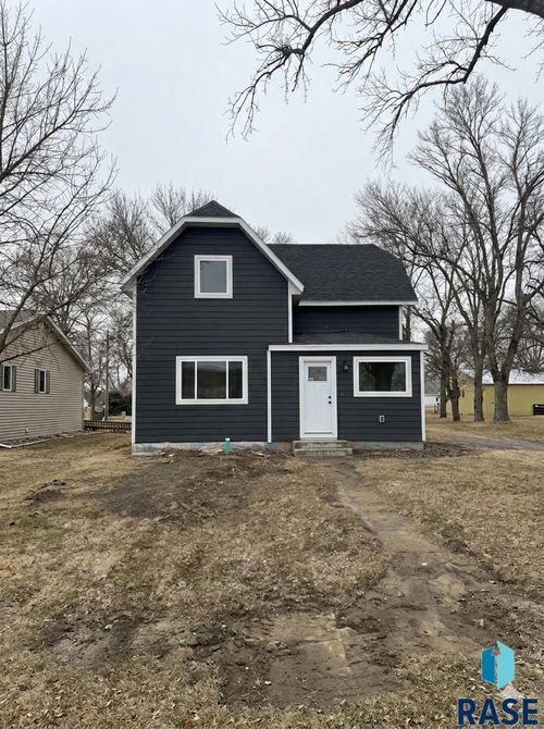 310 S 3rd St Street, Arlington, SD, 57212 | Card Image