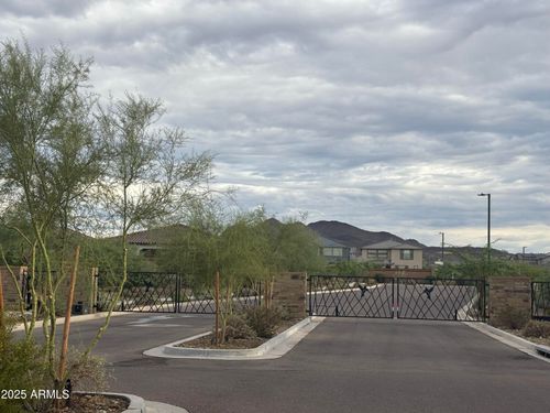 1929 W Burnside Trl, Phoenix, AZ, 85085-8110 | Card Image