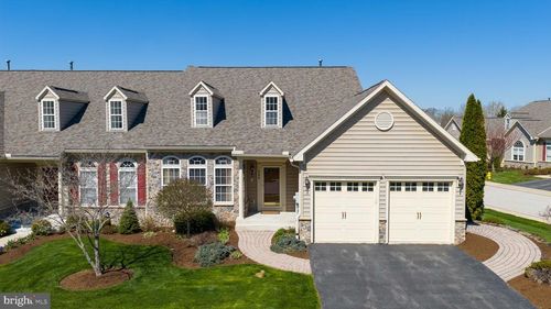 1506 Sycamore Ter, York, PA, 17403-9017 | Card Image