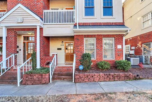 105 S Summit Ave, Charlotte, NC, 28208-4410 | Card Image