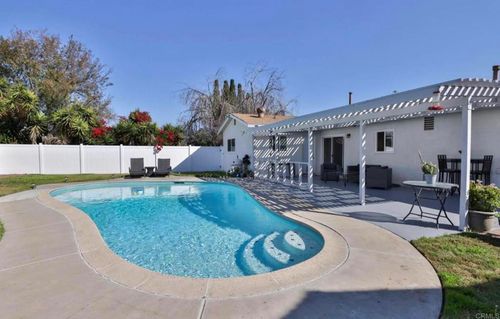 8828 Jaylee Ave, Spring Valley, CA, 91977 | Card Image