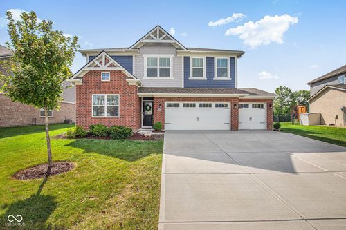 16411 Sedalia Dr, Fishers, IN, 46040-9807 | Card Image
