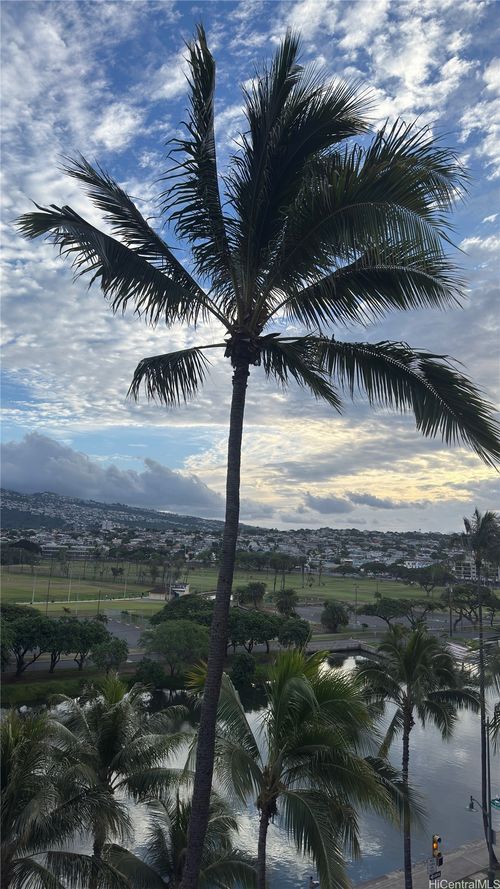 apt-702-2547 Ala Wai Blvd, Honolulu, HI, 96815-3400 | Card Image