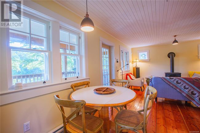 225 Boardwalk Blvd, House other with 2 bedrooms, 1 bathrooms and 2 parking in Ucluelet BC | Image 11