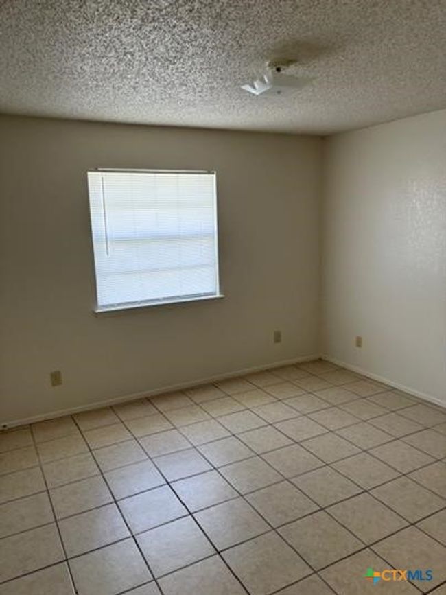 1104 Eastside Dr, Home with 0 bedrooms, 0 bathrooms and null parking in Killeen TX | Image 7