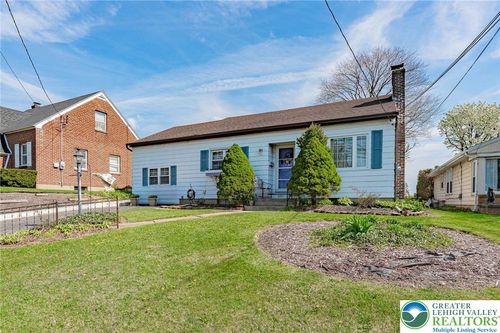 4250 Main Street, Whitehall Twp, PA, 18052 | Card Image