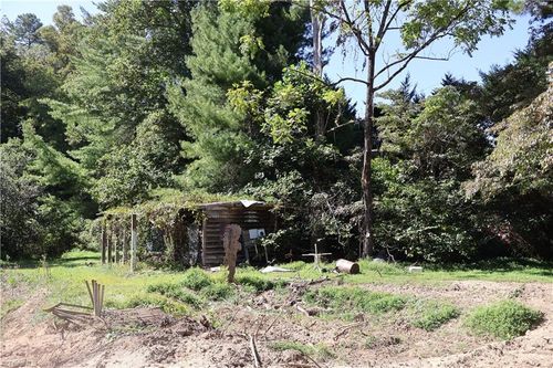 1 Mccrary Creek Rd, Lenoir, NC, 28645 | Card Image