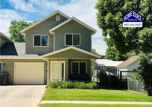 127 Wood St, Lander, WY, 82520-2333 | Card Image