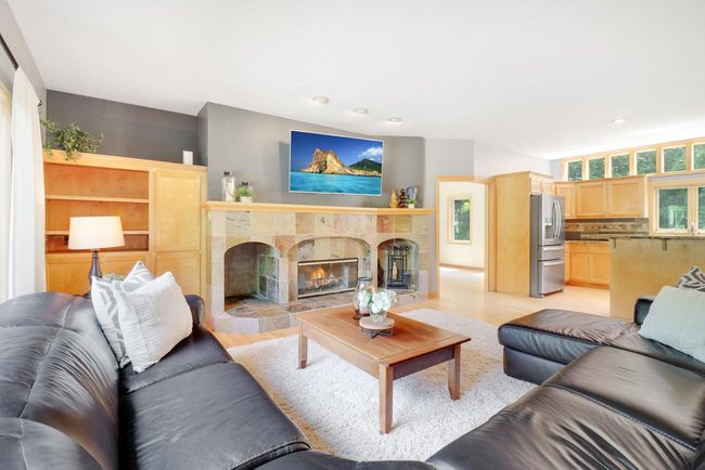 Great room | Image 8