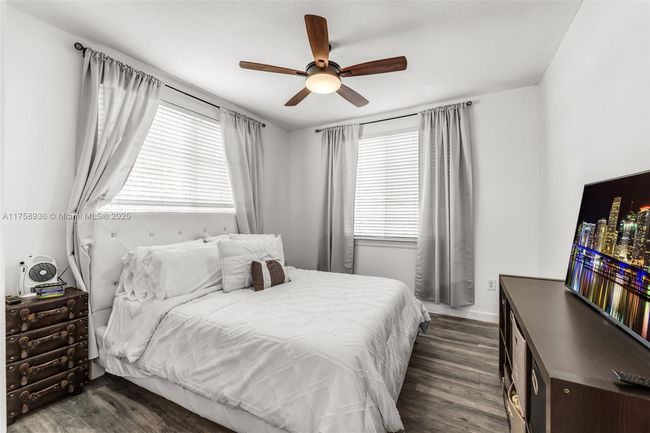 APT-112 - 6831 Sw 44 Th St, Condo with 3 bedrooms, 2 bathrooms and null parking in Miami FL | Image 15