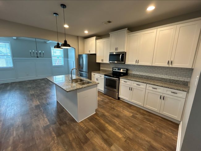 860 Cherry Blossom Ln, House other with 4 bedrooms, 3 bathrooms and 2 parking in Clarksville TN | Image 7