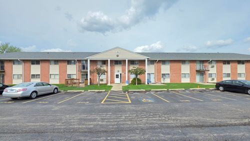 206-1557 Jill Ct, Glendale Heights, IL, 60139-2970 | Card Image