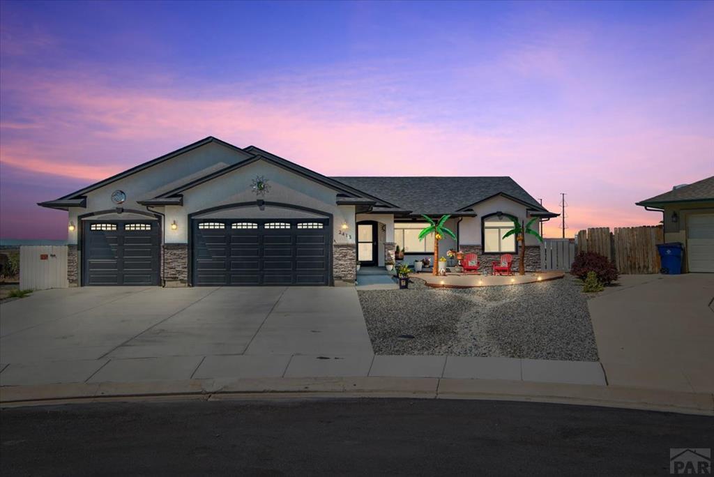 Meadowlark Ln, Pueblo, CO 81008