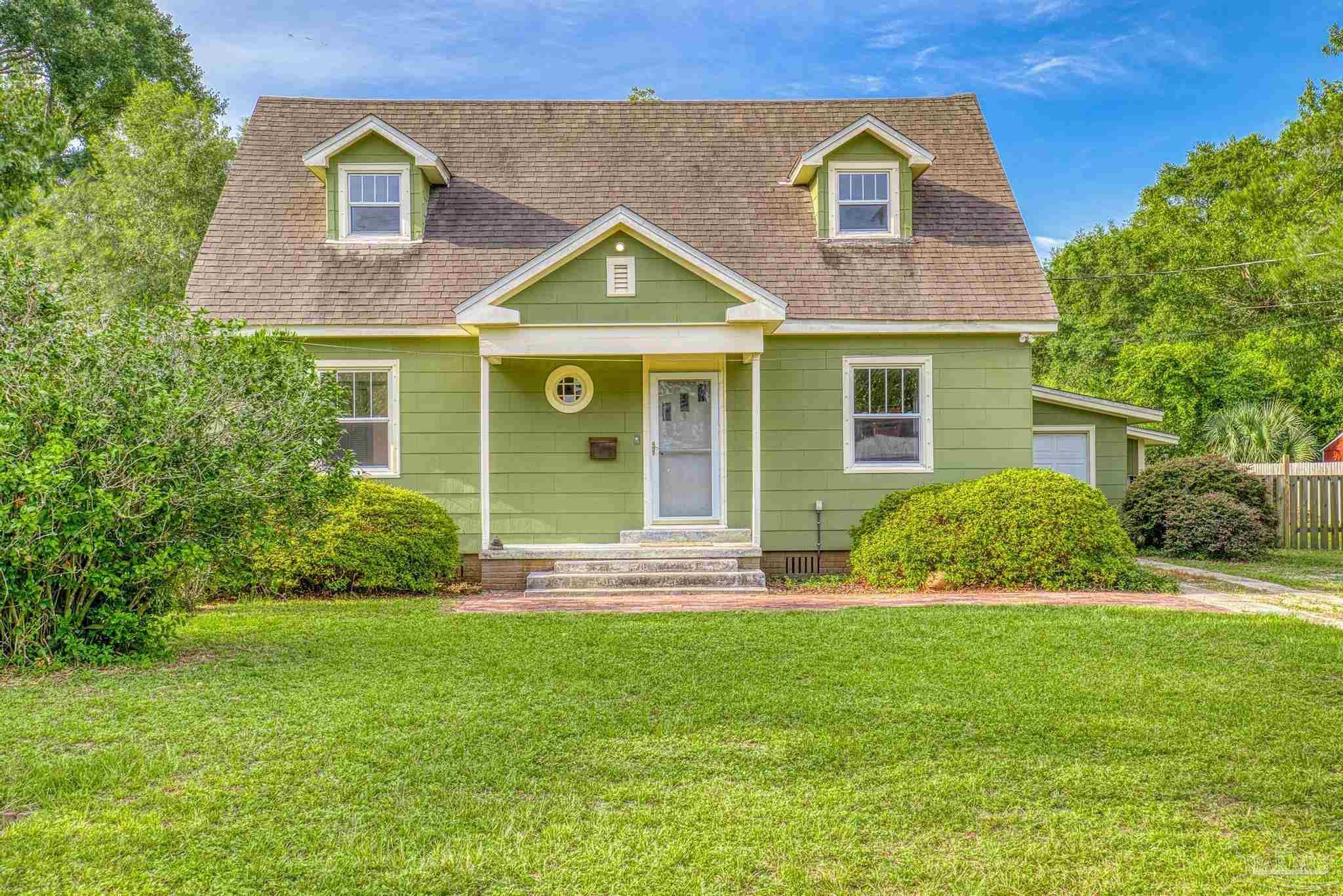 Fisher St, Pensacola, FL 32503