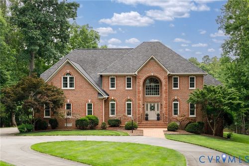 8911 Whistling Swan Rd, Chesterfield, VA, 23838-8938 | Card Image