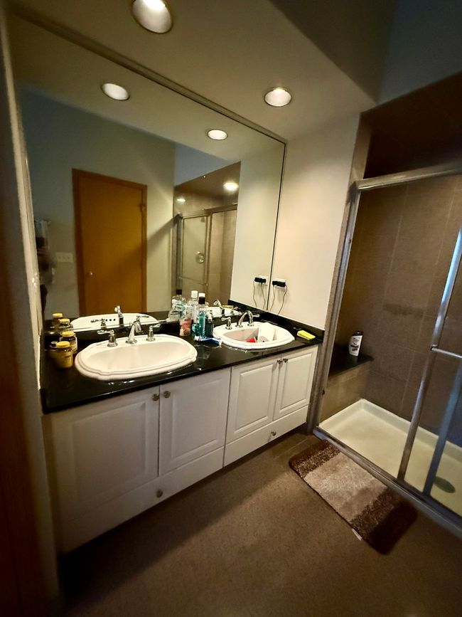 APT-1 - 654 Briar Pl, Condo with 3 bedrooms, 2 bathrooms and 1 parking in CHICAGO IL | Image 19