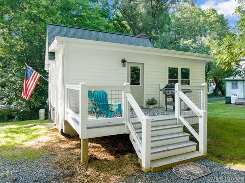 601 Rose Hill Ave, Clarksville, VA, 23927-9153 | Card Image