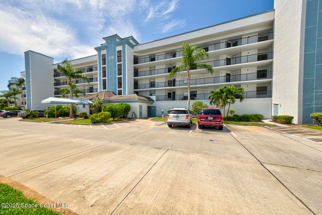 C511 - 3609 S Banana River Blvd, Condo with 2 bedrooms, 2 bathrooms and null parking in Cocoa Beach FL | Image 7