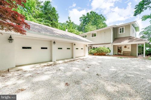 2037 Indian Cir, Saint Leonard, MD, 20685-2400 | Card Image
