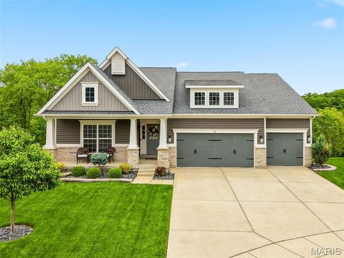 31 Tarpan Cir, Wentzville, MO, 63385-4364 | Card Image