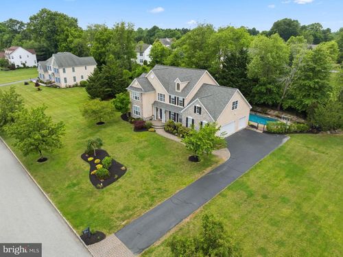 3219 Greystone Dr, GARNET VALLEY, PA, 19060-1748 | Card Image