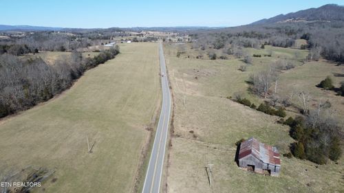 2645 Cedar Fork Rd, Tazewell, TN, 37879-5142 | Card Image