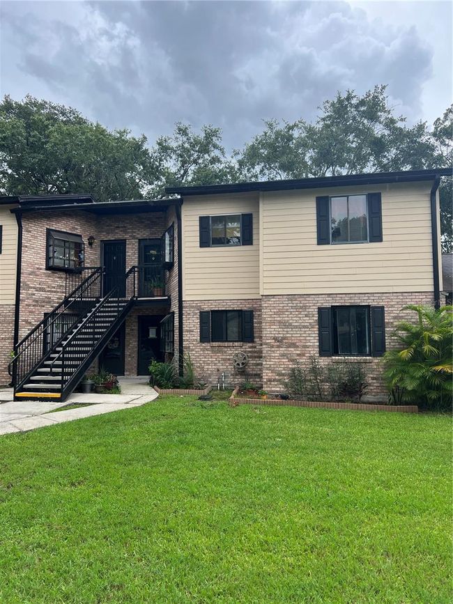 0 - 1754 Foxhall Circle, Condo with 2 bedrooms, 2 bathrooms and null parking in Kissimmee FL | Image 2