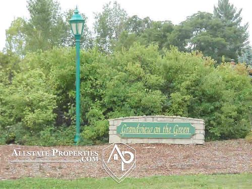 10451 Golfview Ct, Davison, MI, 48423-8638 | Card Image