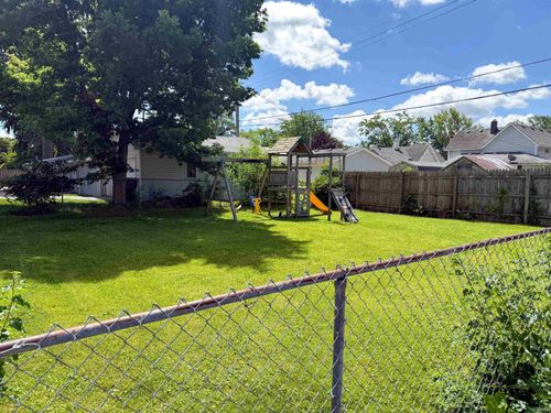 221 E Washington Street, Galveston, IN, 46932 | Card Image