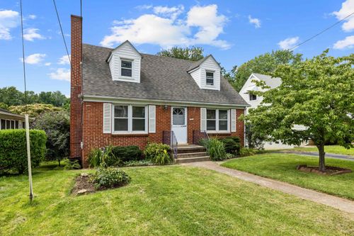 1206 Spring Hill Rd, STAUNTON, VA, 24401-2028 | Card Image