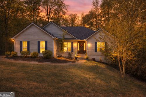 78 Tremont St, Sharpsburg, GA, 30277-3239 | Card Image