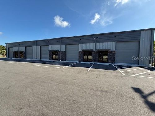 1800 Corporate Center Ln, Plant City, FL, 33563-7162 | Card Image