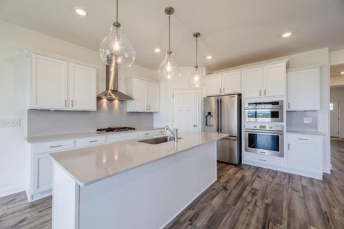 20036 114th Ave N, Maple Grove, MN, 55311-7599 | Card Image
