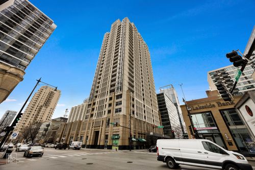 1503-1400 S Michigan Ave, Chicago, IL, 60605-3722 | Card Image
