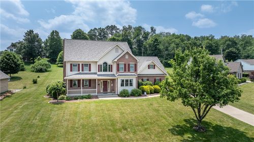 136 Stratford Dr, Sarver, PA, 16055-8210 | Card Image