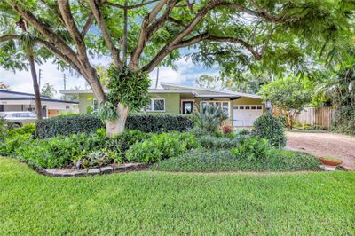 1716 Ne 27th Dr, House other with 3 bedrooms, 2 bathrooms and null parking in Wilton Manors FL | Image 1