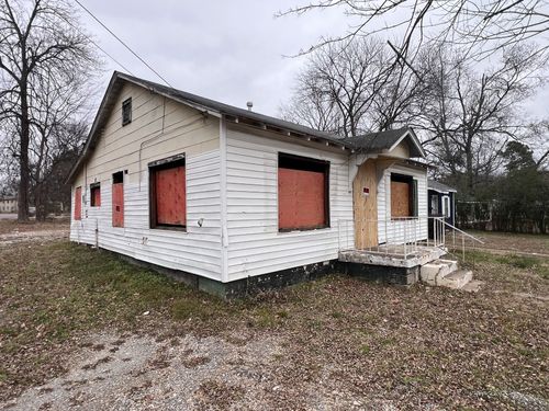 818 Curtis St, Paris, TN, 38242-3605 | Card Image