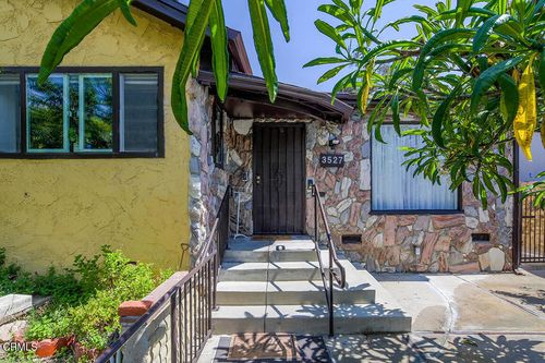 3527 Fairchild Street, Glendale, CA, 91214 | Card Image