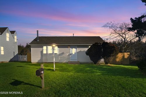 16 Surfside Blvd, LITTLE EGG HARBOR TWP, NJ, 08087-1016 | Card Image