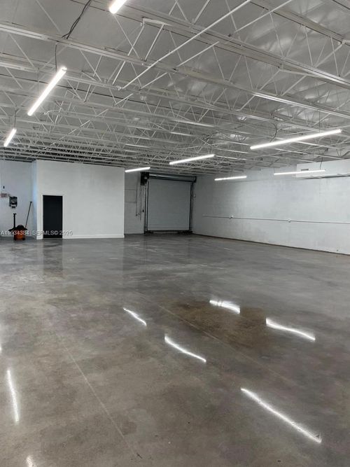 101 Nw 20th St, MIAMI, FL, 33127 | Card Image