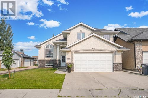 1446 Willowgrove Crt, Saskatoon, SK, S7W0A9 | Card Image