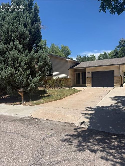 1510 Terra Vista Ln, Colorado Springs, CO, 80911-2439 | Card Image