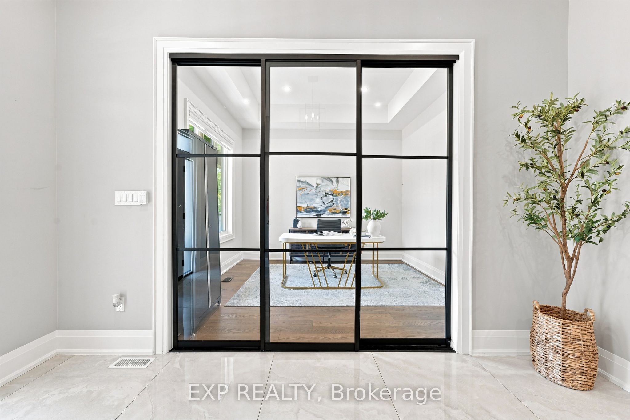 Residential in Georgina 5