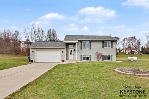 3567 Jacobs Corner Rd Ne, Rockford, MI, 49341-7512 | Card Image