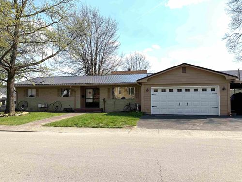 168 E North St, Spencer, IN, 47460-1434 | Card Image