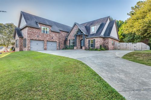 31 Southern Hills Rdg, Wetumpka, AL, 36093-2896 | Card Image