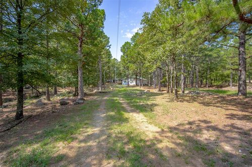 11820 E Farmer Rd, Stringtown, OK, 74569-2091 | Card Image