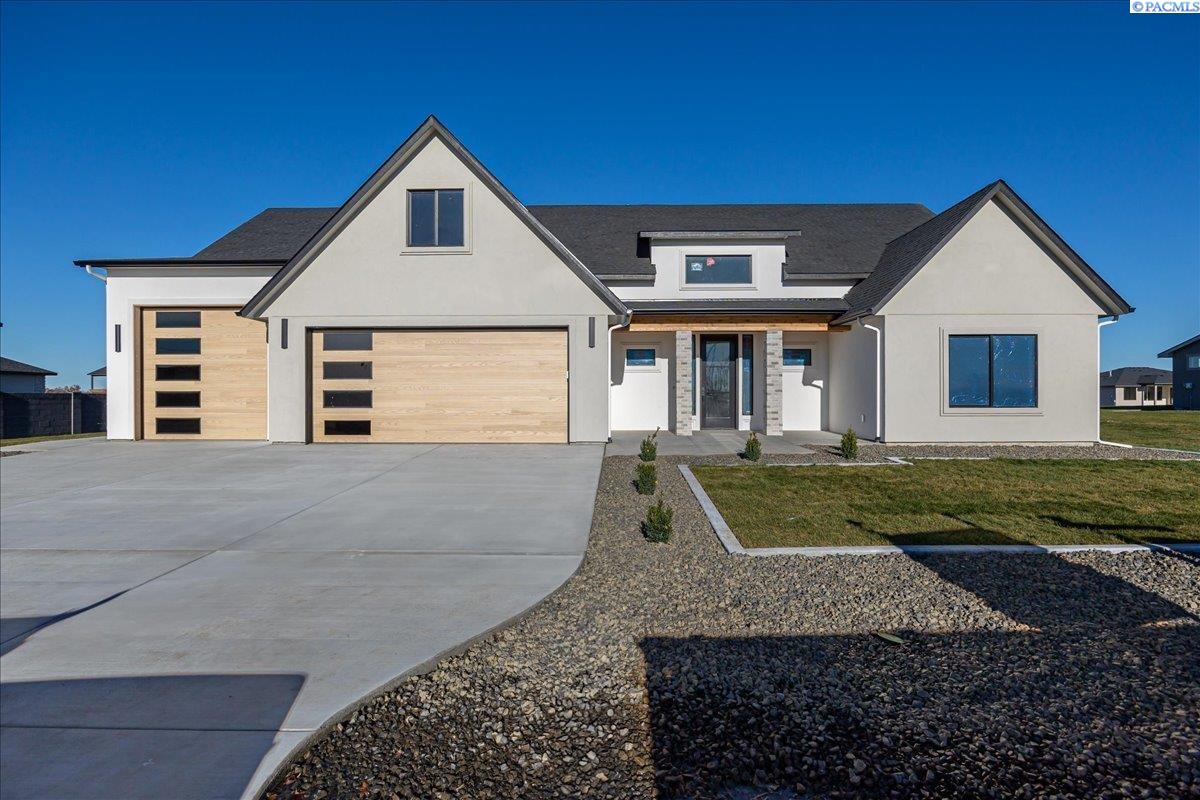 Blackfoot Dr, Pasco, WA 99301