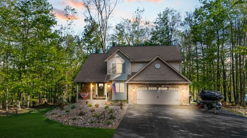 105 Petite Terre Ct, Dubois, PA, 15801 | Card Image