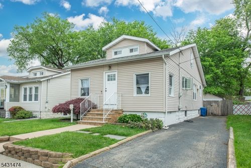 58 Wilber St, Belleville, NJ, 07109-1834 | Card Image